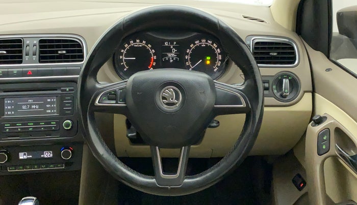 2015 Skoda Rapid 1.5 TDI CR ELEGANCE AT, Diesel, Automatic, 73,347 km, Steering Wheel Close Up