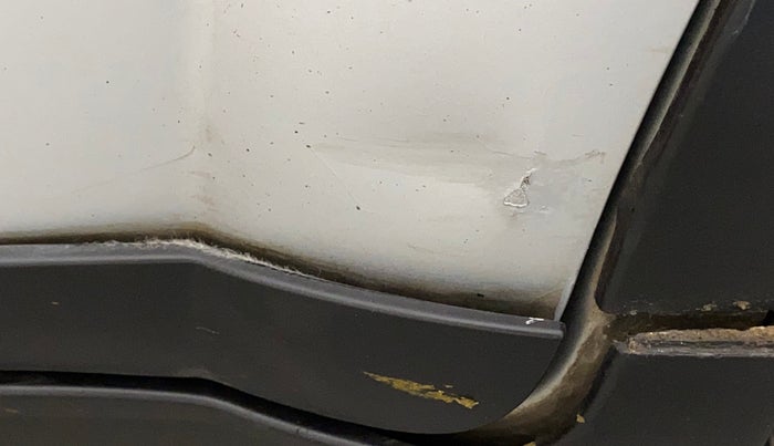 2012 Mahindra XUV500 W8, Diesel, Manual, 1,12,789 km, Rear left door - Slight discoloration