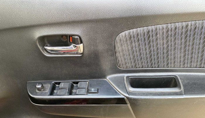 2013 Maruti Wagon R Stingray VXI, Petrol, Manual, 83,551 km, Driver Side Door Panels Control