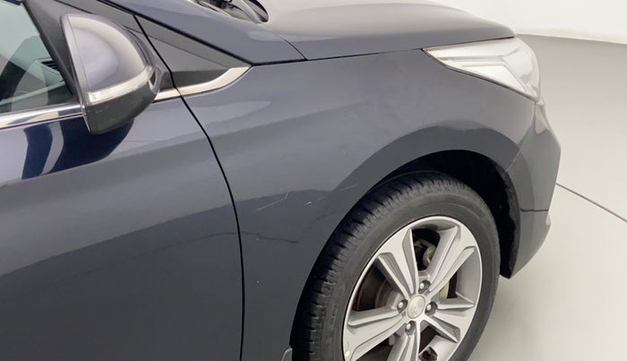 2019 Hyundai Verna 1.6 SX+ VTVT AT, Petrol, Automatic, 27,164 km, Right fender - Minor scratches