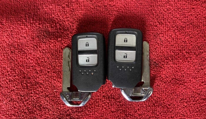 2018 Honda WR-V 1.5L I-DTEC VX MT, Diesel, Manual, 89,106 km, Lock system - Dork lock functional only from remote key