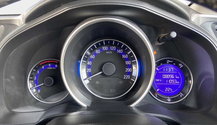 2018 Honda WR-V 1.5L I-DTEC VX MT, Diesel, Manual, 89,106 km, Odometer Image