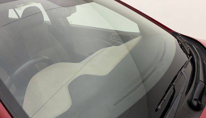 2015 Hyundai Elite i20 ASTA 1.2, Petrol, Manual, 65,903 km, Front windshield - Minor spot on windshield