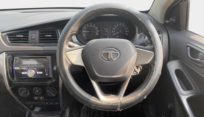 2015 Tata Bolt XE REVOTRON, Petrol, Manual, 27,480 km, Steering Wheel Close Up