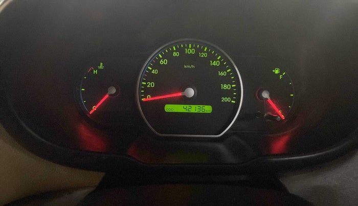 2010 Hyundai i10 ERA 1.1, Petrol, Manual, 42,135 km, Odometer Image