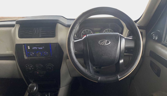 2020 Mahindra Scorpio S5, Diesel, Manual, 63,390 km, Steering Wheel Close Up