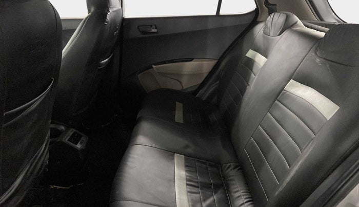 2017 Hyundai Grand i10 MAGNA 1.2 KAPPA VTVT, Petrol, Manual, 38,087 km, Right Side Rear Door Cabin