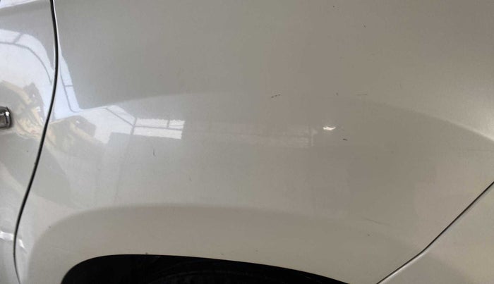 2014 Renault Duster RXL PETROL, Petrol, Manual, 29,383 km, Left quarter panel - Minor scratches