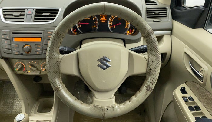 2013 Maruti Ertiga VXI, Petrol, Manual, 49,415 km, Steering Wheel Close Up