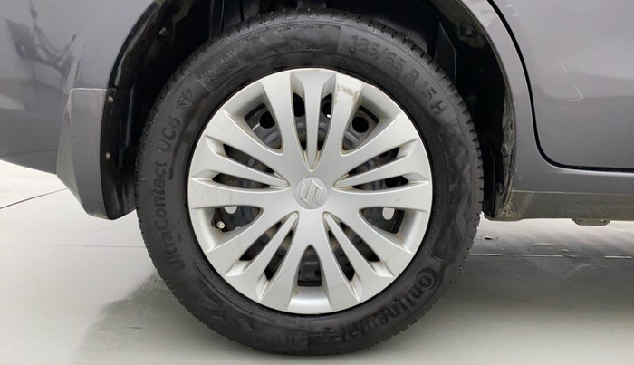 2013 Maruti Ertiga VXI, Petrol, Manual, 49,415 km, Right Rear Wheel