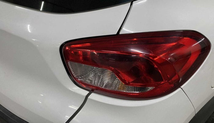2016 Renault Kwid RXT 0.8, Petrol, Manual, 80,262 km, Right tail light - Minor scratches