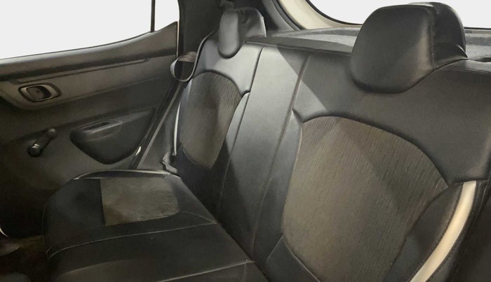 2016 Renault Kwid RXT 0.8, Petrol, Manual, 80,262 km, Right Side Rear Door Cabin
