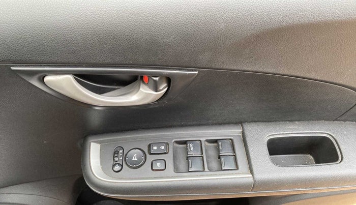 2018 Honda BR-V 1.5L I-VTEC V CVT, Petrol, Automatic, 32,164 km, Driver Side Door Panels Control