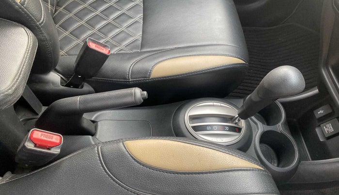 2018 Honda BR-V 1.5L I-VTEC V CVT, Petrol, Automatic, 32,164 km, Gear Lever