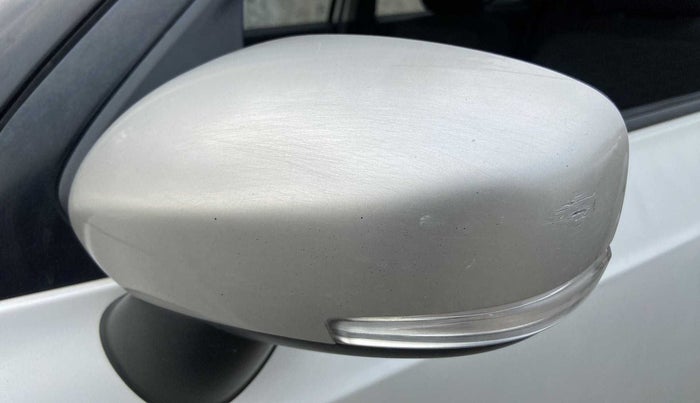 2018 Maruti IGNIS DELTA 1.2, Petrol, Manual, 51,184 km, Left rear-view mirror - Minor scratches