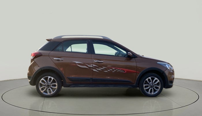 2015 Hyundai i20 Active 1.2 SX, Petrol, Manual, 39,790 km, Right Side View