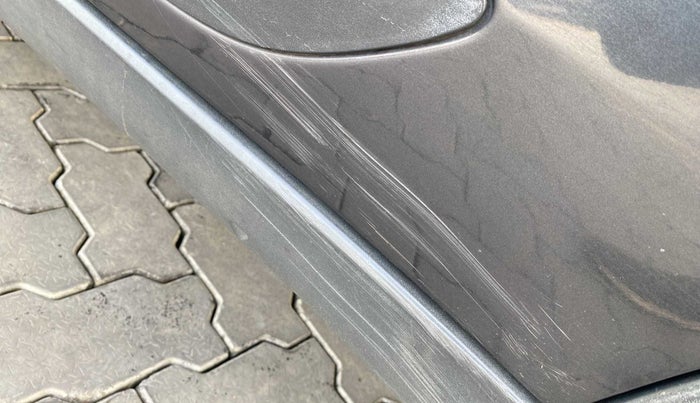 2018 Tata NEXON XM PETROL, Petrol, Manual, 46,831 km, Rear left door - Minor scratches