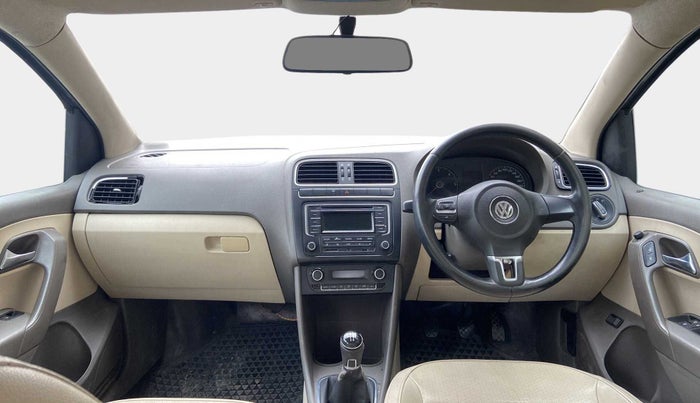 2013 Volkswagen Vento HIGHLINE DIESEL 1.6, Diesel, Manual, 98,204 km, Dashboard