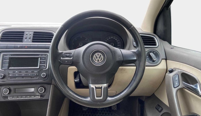 2013 Volkswagen Vento HIGHLINE DIESEL 1.6, Diesel, Manual, 98,204 km, Steering Wheel Close Up