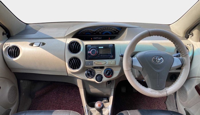 2015 Toyota Etios G, Petrol, Manual, 36,842 km, Dashboard
