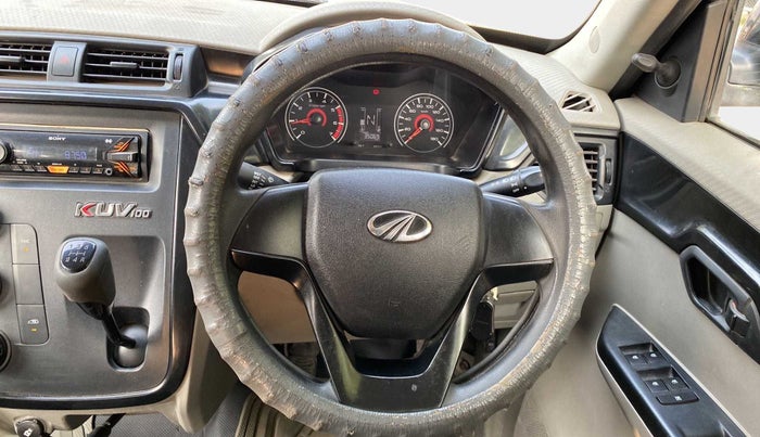 2016 Mahindra Kuv100 K4 6 STR, Petrol, Manual, 35,095 km, Steering Wheel Close Up