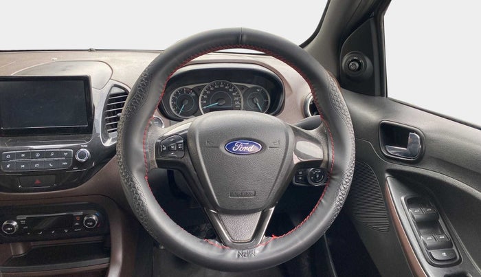 2018 Ford FREESTYLE TITANIUM 1.5 DIESEL, Diesel, Manual, 77,739 km, Steering Wheel Close Up
