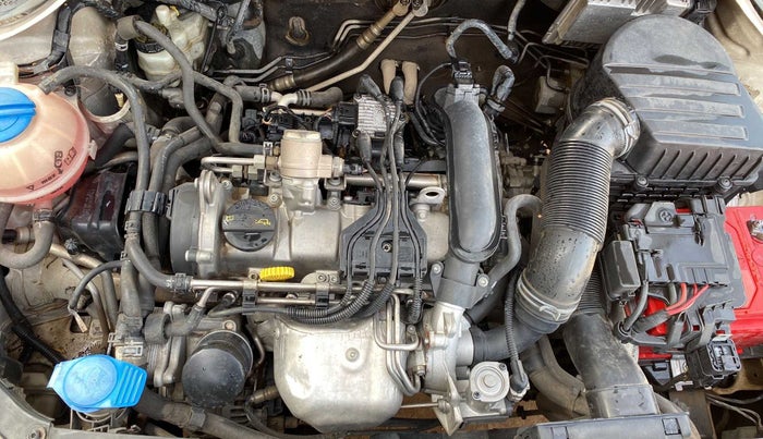2014 Volkswagen Polo GT TSI AT, Petrol, Automatic, 94,779 km, Open Bonet