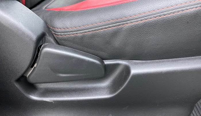 2018 Datsun Redi Go S 1.0 AMT, Petrol, Automatic, 28,115 km, Driver Side Adjustment Panel