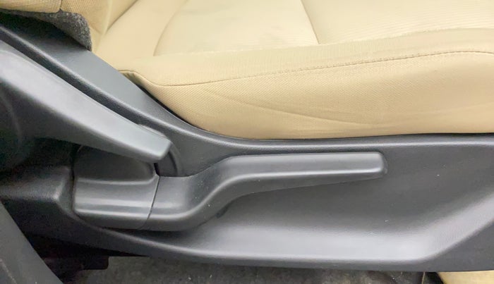 2019 Honda Amaze 1.2L I-VTEC VX, Petrol, Manual, 56,859 km, Driver Side Adjustment Panel