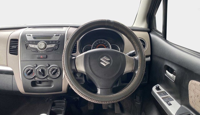 2013 Maruti Wagon R 1.0 VXI, Petrol, Manual, 46,935 km, Steering Wheel Close Up