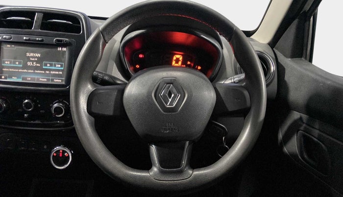2017 Renault Kwid RXT 1.0 AMT, Petrol, Automatic, 77,453 km, Steering Wheel Close Up