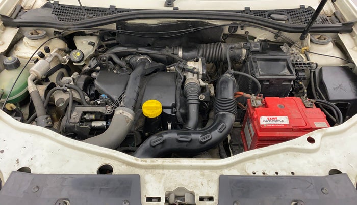 2018 Renault Duster 110 PS RXZ 4X4 MT DIESEL, Diesel, Manual, 73,252 km, Open Bonet