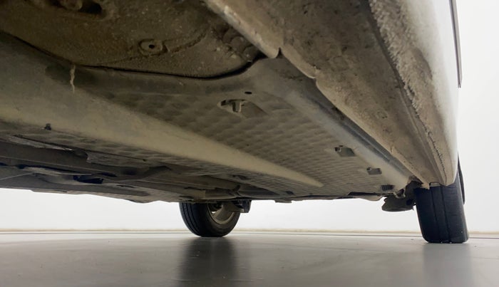 2016 Volkswagen Ameo HIGHLINE1.5L, Diesel, Manual, 1,07,223 km, Right Side Underbody
