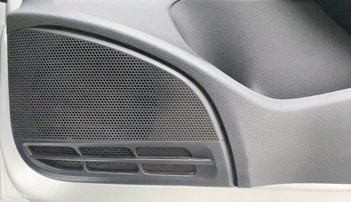 2016 Volkswagen Ameo HIGHLINE1.5L, Diesel, Manual, 1,07,223 km, Speaker