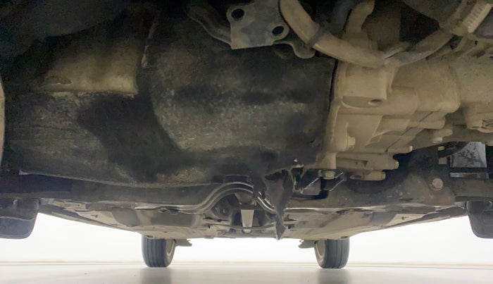 2016 Volkswagen Ameo HIGHLINE1.5L, Diesel, Manual, 1,07,223 km, Front Underbody