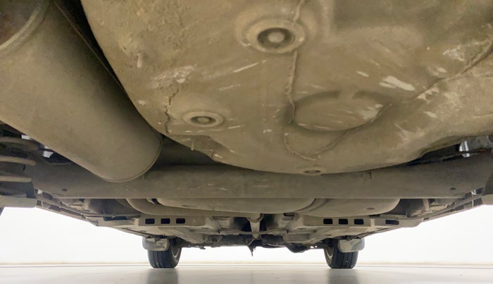 2016 Volkswagen Ameo HIGHLINE1.5L, Diesel, Manual, 1,07,223 km, Rear Underbody