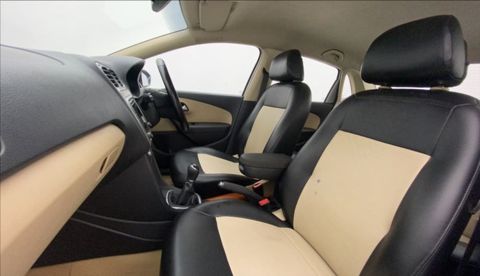 2016 Volkswagen Ameo HIGHLINE1.5L, Diesel, Manual, 1,07,223 km, Right Side Front Door Cabin