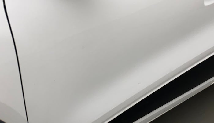2021 Renault Kwid RXT 0.8, Petrol, Manual, 35,046 km, Front passenger door - Minor scratches