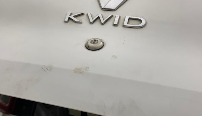 2021 Renault Kwid RXT 0.8, Petrol, Manual, 35,046 km, Dicky (Boot door) - Slightly dented