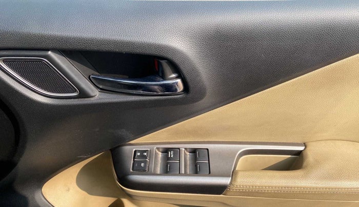 2019 Honda City 1.5L I-VTEC ZX, Petrol, Manual, 20,804 km, Driver Side Door Panels Control