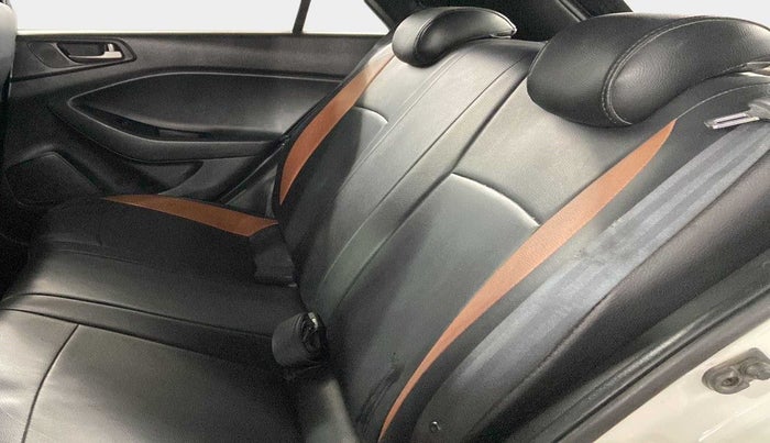 2017 Hyundai Elite i20 ASTA 1.2, Petrol, Manual, 54,049 km, Right Side Rear Door Cabin