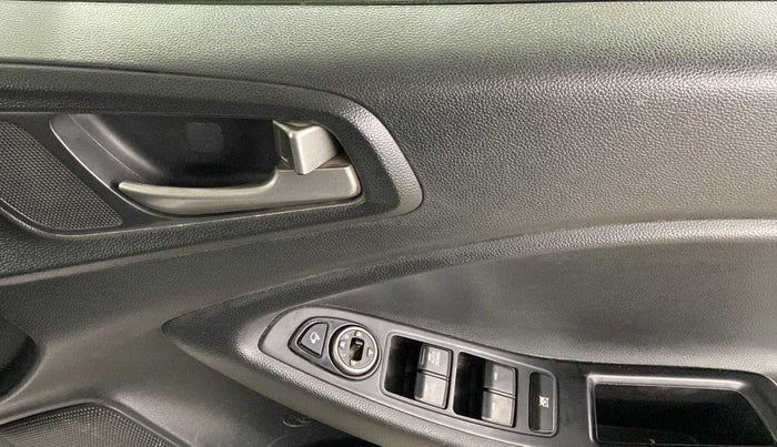 2017 Hyundai Elite i20 ASTA 1.2, Petrol, Manual, 54,049 km, Driver Side Door Panels Control