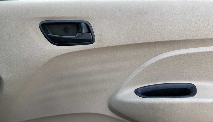 2021 Hyundai NEW SANTRO ERA EXECUTIVE, CNG, Manual, 46,439 km, Driver Side Door Panels Control