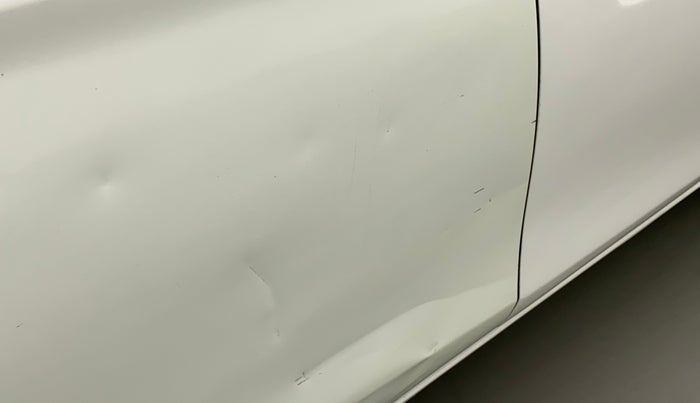 2017 Maruti Alto K10 VXI, Petrol, Manual, 42,668 km, Right rear door - Minor scratches