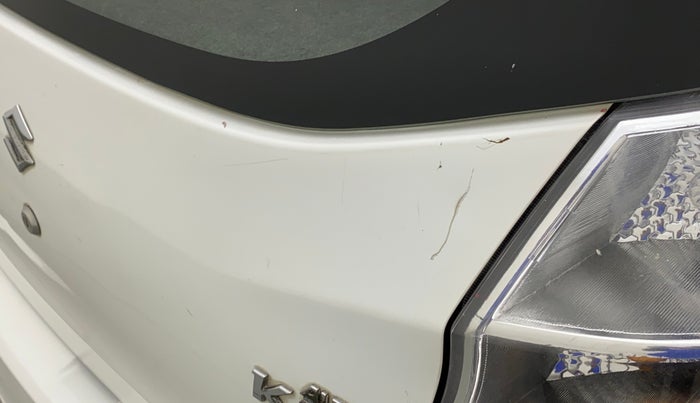 2017 Maruti Alto K10 VXI, Petrol, Manual, 42,668 km, Dicky (Boot door) - Minor scratches