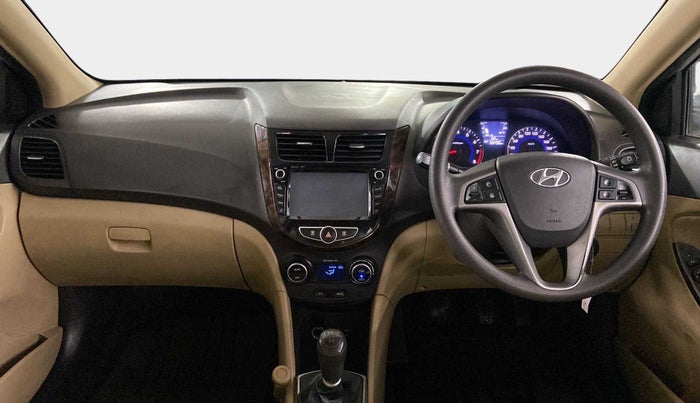 2016 Hyundai Verna FLUIDIC 4S 1.6 VTVT SX, Petrol, Manual, 56,604 km, Dashboard