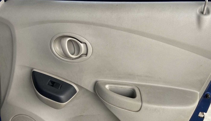 2016 Datsun Go Plus T, Petrol, Manual, 84,438 km, Driver Side Door Panels Control