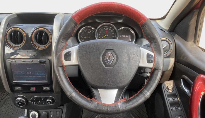 2018 Renault Duster 110 PS RXZ 4X4 MT DIESEL, Diesel, Manual, 72,363 km, Steering Wheel Close Up