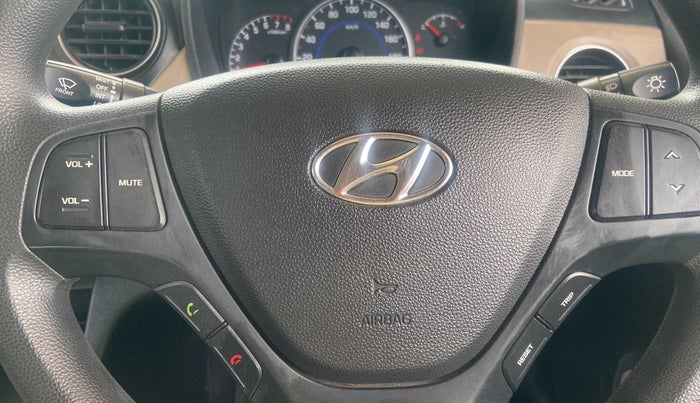 2018 Hyundai Grand i10 SPORTZ 1.2 KAPPA VTVT, Petrol, Manual, 21,414 km, Steering wheel - Horn not functional