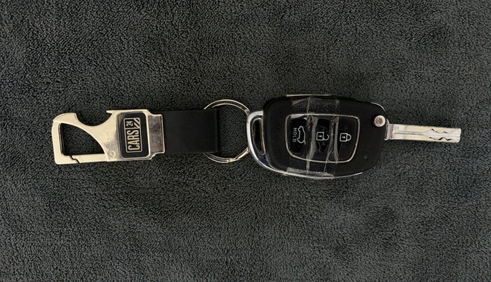 2016 Hyundai Tucson 2WD MT PETROL, Petrol, Manual, 21,403 km, Key Close Up